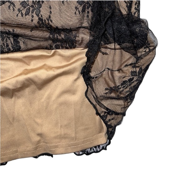 Cider’s midi lace skirt with slip - Picture 4 of 5